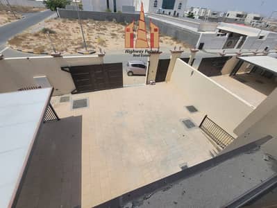 5 Bedroom Villa for Rent in Al Tay East, Sharjah - 20240729_110933. jpg