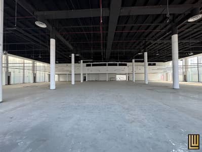 Showroom for Rent in Sheikh Zayed Road, Dubai - DSC001 (8). jpg