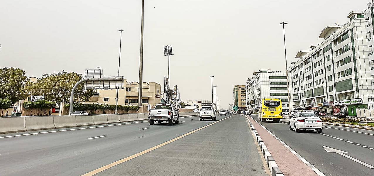 2 sharjah-industrial-area-cover-170419Ar123 (6). jpg