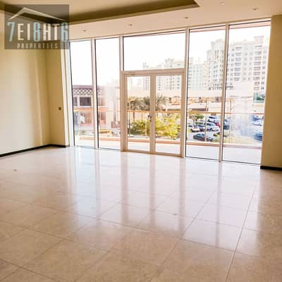 3 Slaapkamers Appartement te Huur in Palm Jumeirah, Dubai - 1. jpg 3 Slaapkamers Appartement te Huur in Palm Jumeirah, Dubai - 1. jpg