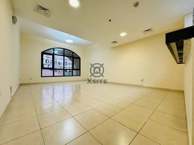 Spacious 1 BR | Pool View | Hot Deal