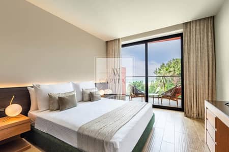 Studio for Sale in The World Islands, Dubai - Full Sea View | High ROI | Furnished