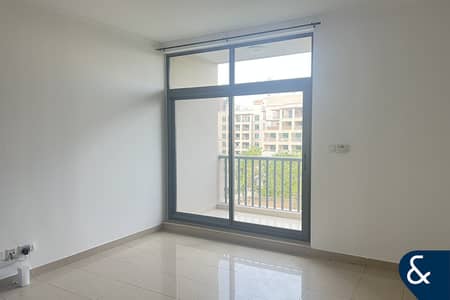 Studio for Rent in The Views, Dubai - Vacant Now | Canal View | Studio Apartment