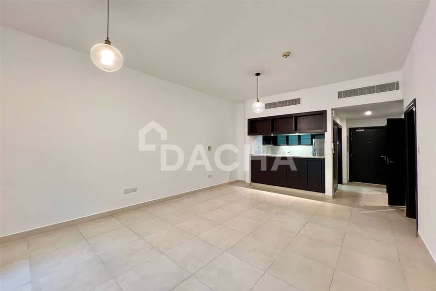 Квартира в Вьюз，Траво，Траво Тауэр Б, 1 спальня, 115000 AED - 10794268