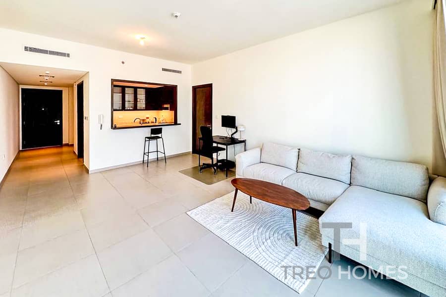 Large Layout | Great Condition | Modern Large Layout | Great Condition | Modern