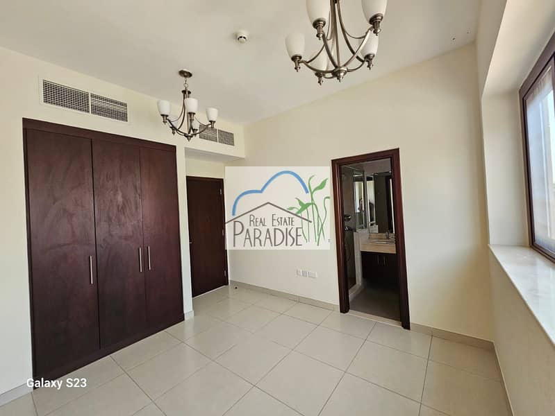 Available 5 Bedroom villa All Master bedroom/away from fly zone/ Maid Room/Store Room/Laundry Room/Central AC/7 Bath/Private Garden/For Rent in mirdif