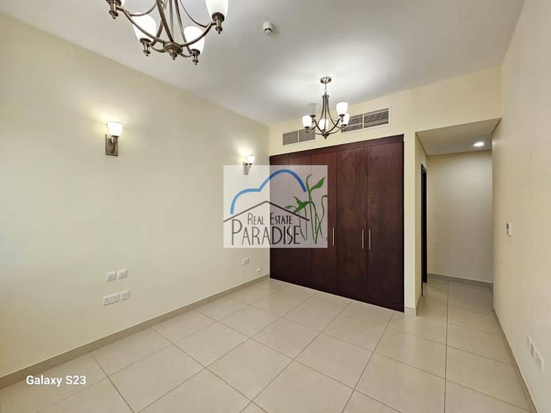 Available 5 Bedroom villa All Master bedroom/away from fly zone/ Maid Room/Store Room/Laundry Room/Central AC/7 Bath/Private Garden/For Rent in mirdif