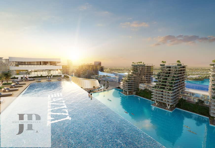 16 Azizi Venice_A 003_Infinity Pool View_01. jpg