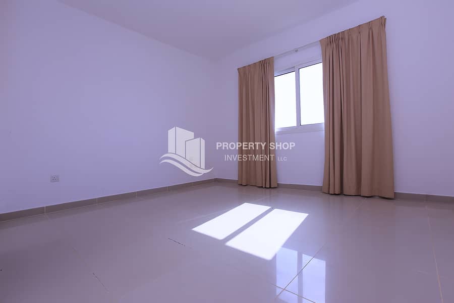 5 4-bedroom-villa-abu-dhabi-al-reef-manazel-mediterranean-village-bedroom-2. JPG