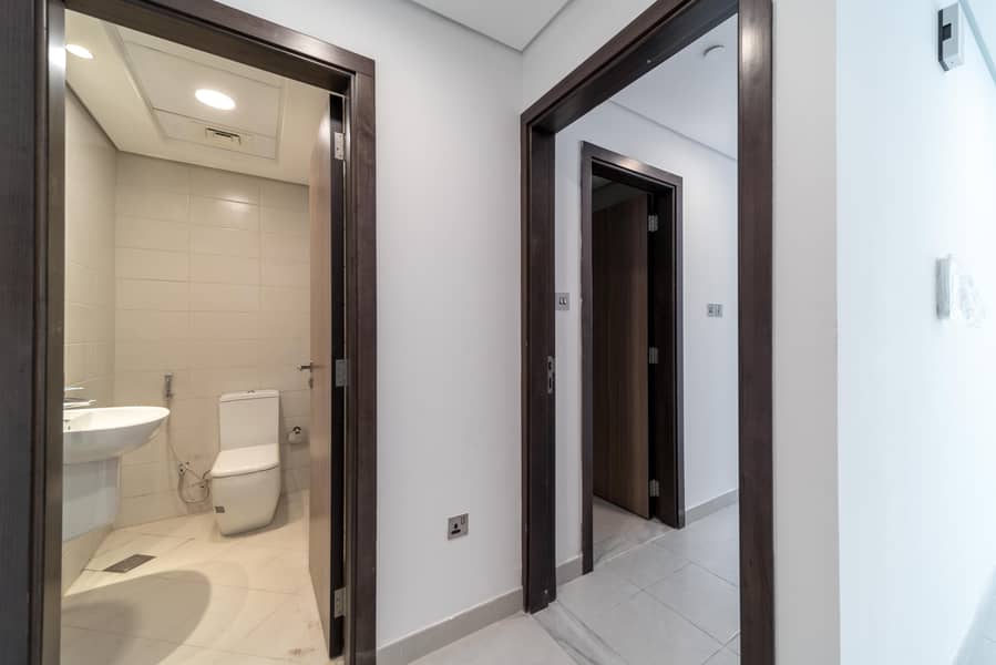 8 MRQ 4721 - 1 BR-8. jpg