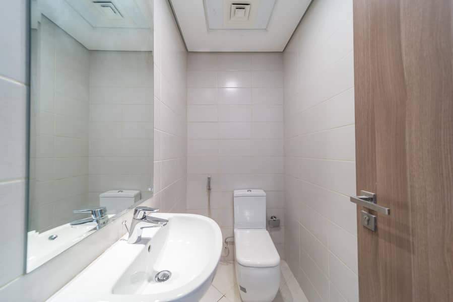 11 MRQ 4721 - 1 BR-10. jpg