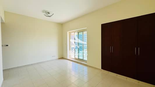 3 Bedroom Flat for Rent in Al Barsha, Dubai - c6b13f8c-fab0-4f58-9508-61dce8a17338. jpeg