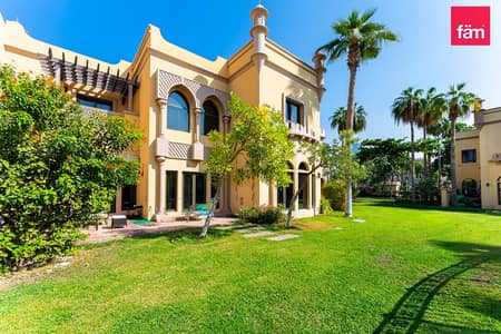 4 Bedroom Villa for Sale in Palm Jumeirah, Dubai - 4BR I Rented I Pool & Beach Access I Sea View