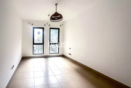 1 Bedroom Flat for Rent in Downtown Dubai, Dubai - Bright | Spacious | unfurnished | 1 Bedroom