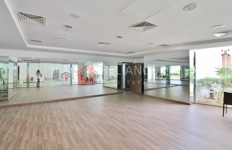 Community view from balcony | Rented apartment | High floor Community view from balcony | Rented apartment | High floor