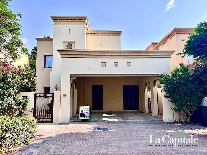Spacious| Pool and Park View | In Great Condition Spacious| Pool and Park View | In Great Condition