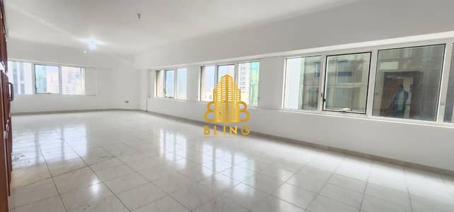 3 Bedroom Apartment for Rent in Hamdan Street, Abu Dhabi - WhatsApp Image 2025-02-18 at 11.19. 44 AM. jpeg