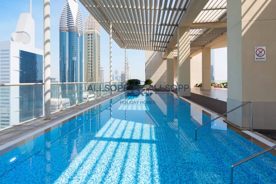 16 Swimming Pool Area