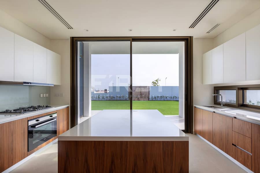 5 5 Bedroom Villa Type V5 in Jubail Island Abu Dhabi UAE (8). jpg