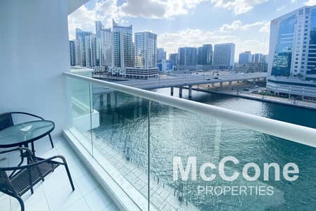 1 Bedroom Flat for Rent in Business Bay, Dubai - Fully Furnished | Canal View | Spacious Layout