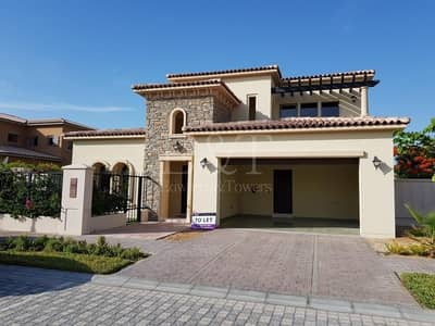 Luxury 4bed Villa Big Plot w/Landscape Gate7 Luxury 4bed Villa Big Plot w/Landscape Gate7