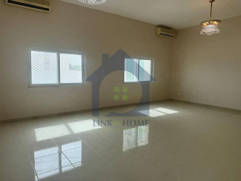 7 90fc47bd-db4a-4831-8aa8-24617187dddc. jpg