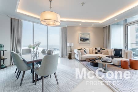 2 Bedroom Flat for Rent in Downtown Dubai, Dubai - Luxury Upgraded Unit | Available Now