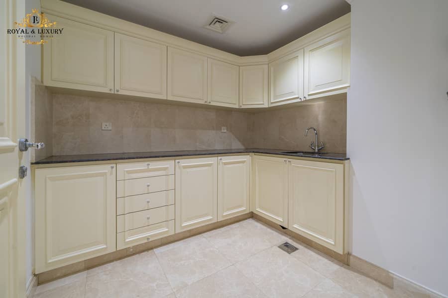 Spacious 3-Bedroom Duplex + Maids Room with Marina View | Fully Furnished - Image 9