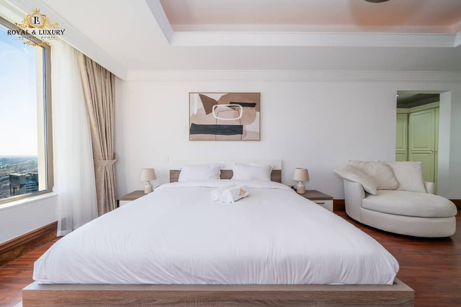 Spacious 3-Bedroom Duplex + Maids Room with Marina View | Fully Furnished - Image 32