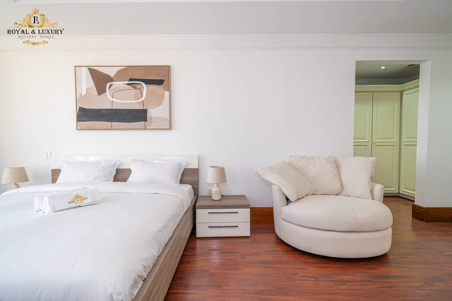 Spacious 3-Bedroom Duplex + Maids Room with Marina View | Fully Furnished - Image 36