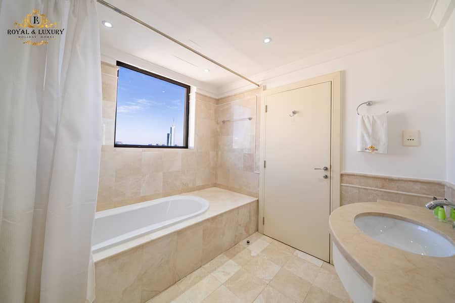 Spacious 3-Bedroom Duplex + Maids Room with Marina View | Fully Furnished - Image 41