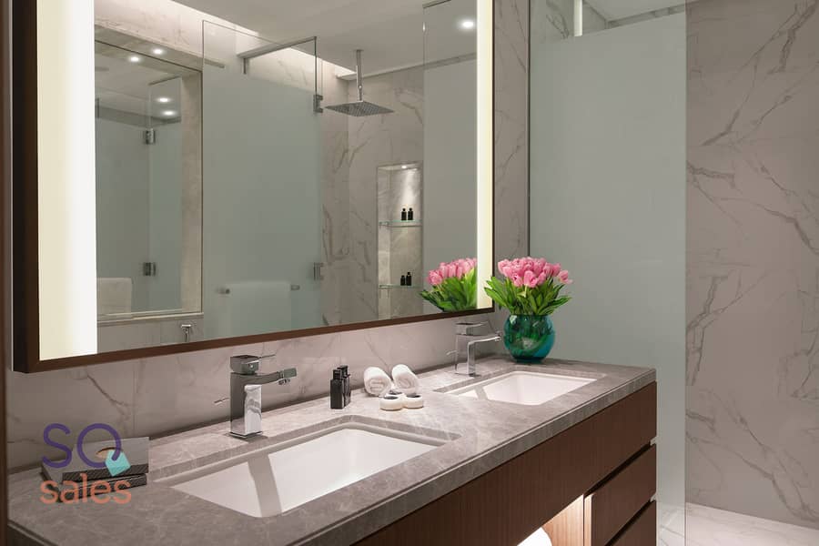 5 One, Two & Three Bedroom Suite - Bathroom. jpg