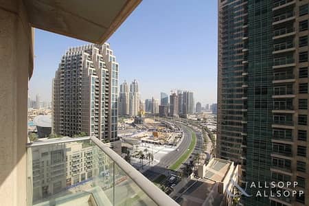 Top Floor | Vacant | 1 Bedroom | Sea View Top Floor | Vacant | 1 Bedroom | Sea View