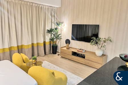 Studio | Furnished | Mid Floor | Balcony