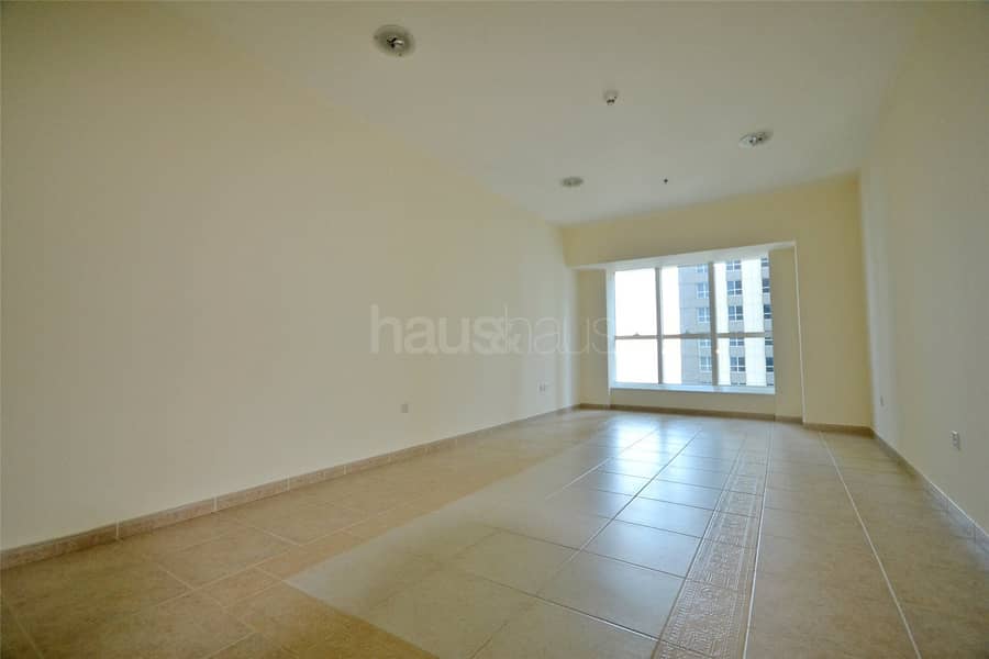 Un-furnished | Vacant | Partial sea view Un-furnished | Vacant | Partial sea view