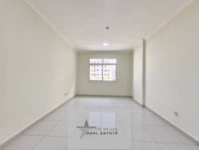 LIKE A NEW 2BHK APARTMENT NEAR TO EXIT  WITH GYMNASIOUM SWIMMING POOL AND  COVERD PARKING.
