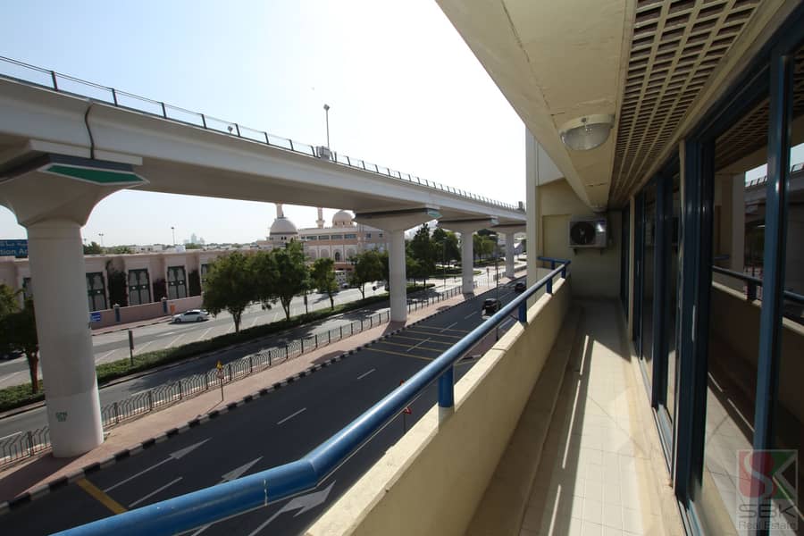 Huge 3Bhk For Family Near Merto - Image 7