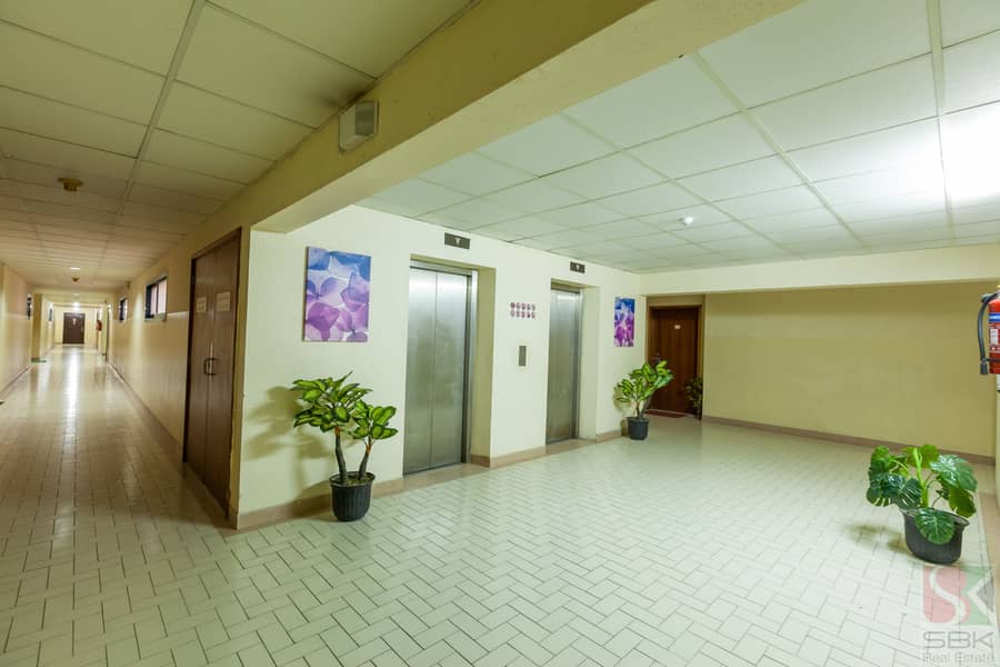 Huge 3Bhk For Family Near Merto - Image 8