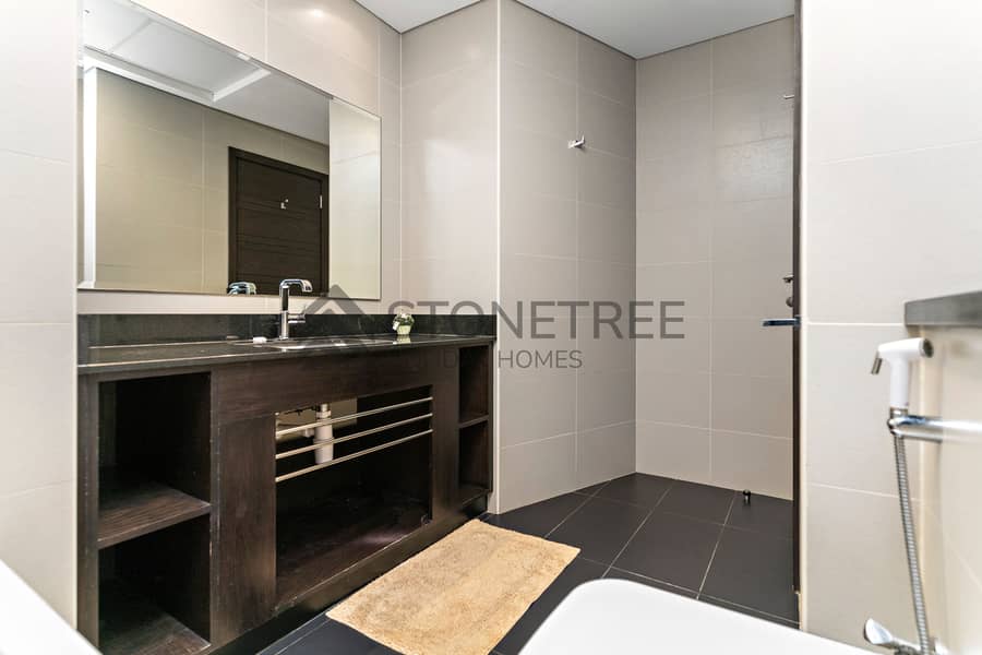 16 StoneTree16. jpg