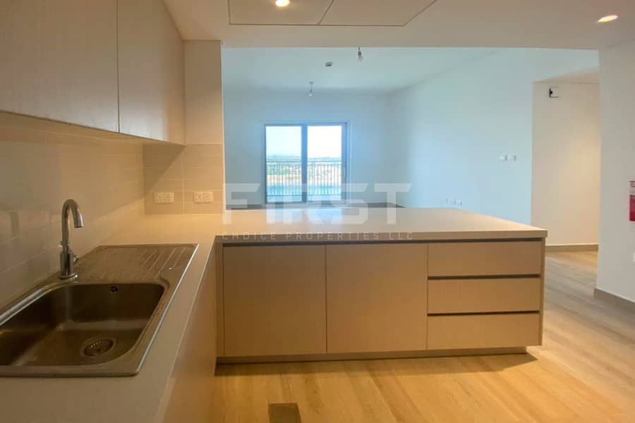 4 Internal Photos of 2 Bedroom Partment in Water s Edge Yas Island Abu Dhabi UAE (1). jpg