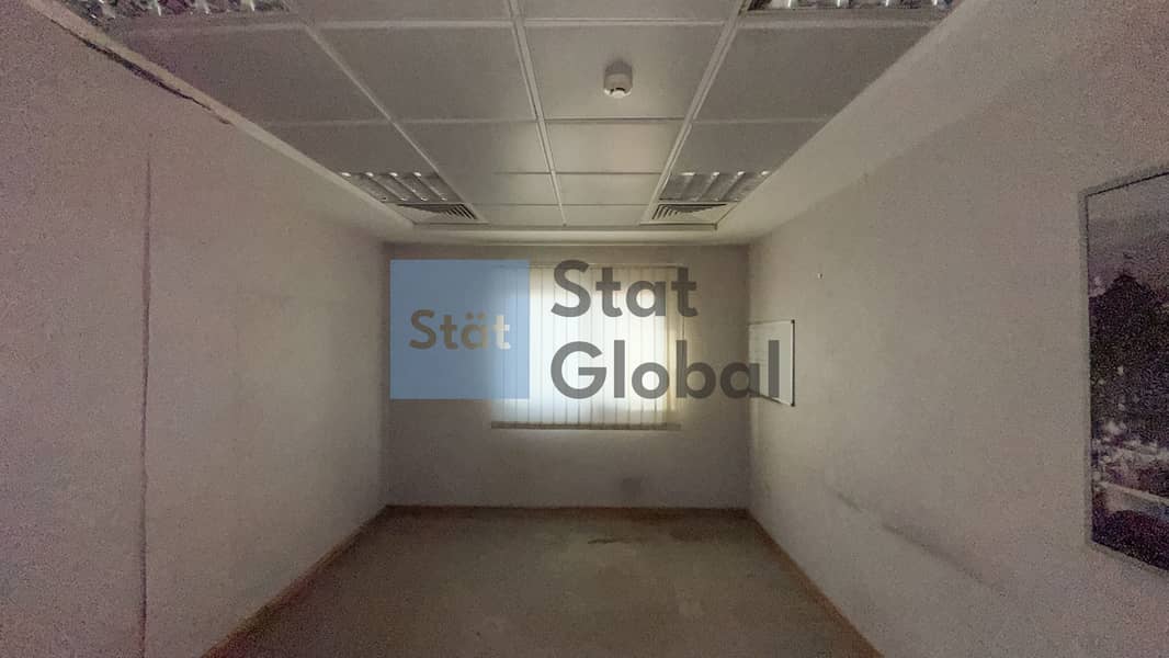 12 Al quoz 4 office-2-12. jpg