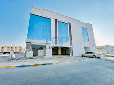 مبنی تجاري  للايجار في الجيمي، العین - مبنی تجاري في العامرية،الجيمي 600000 درهم - 10632691