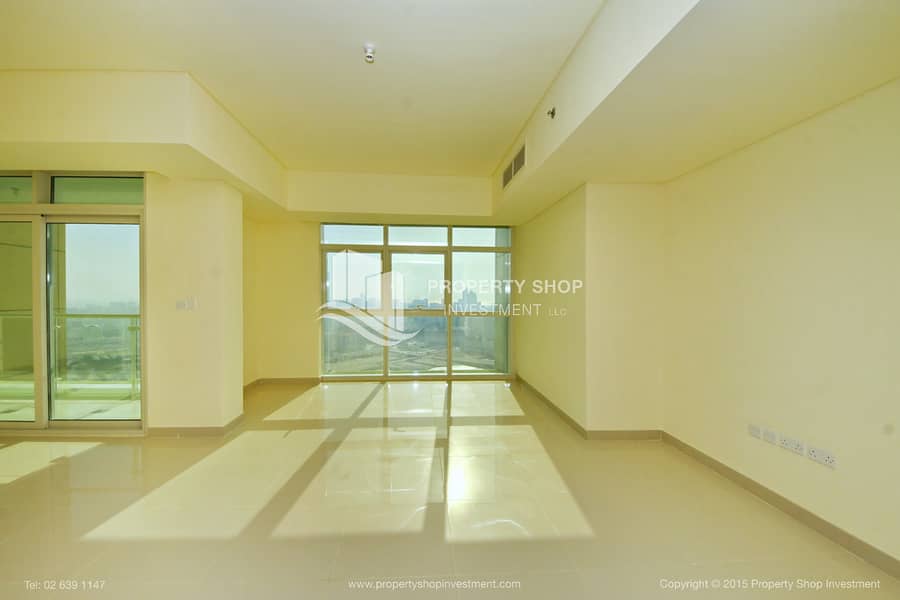 5 3-bedroom-apartment-abu-dhabi-al-reem-island-marina-square-tala-tower-living-area-1. JPG