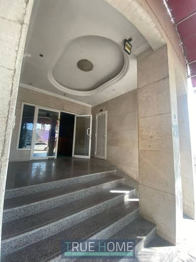 姆瓦伊莱社区， 夏尔迦 11 卧室住宅楼待售 - WhatsApp Image 2025-02-20 at 11.00. 18 AM. jpeg