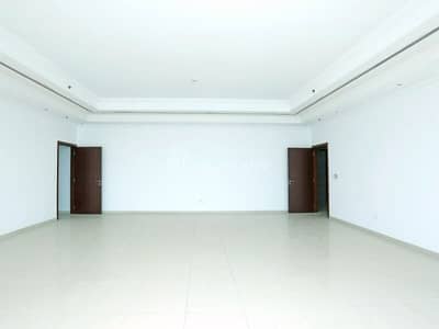 3 Bedroom Flat for Sale in Dubai Marina, Dubai - 3BR + Maids Room | Spacious | High Floor