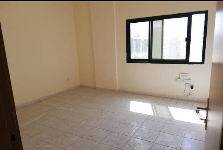 NO DEPOSIT WITH ONE MONTH FREE : Luxurious Huge 2 Bhk with Big Balcony Big Closed Hall NO DEPOSIT WITH ONE MONTH FREE : Luxurious Huge 2 Bhk with Big Balcony Big Closed Hall