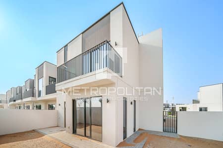 4 Bedroom Villa for Sale in Dubai South, Dubai - High End Finishes | Open Layout |  Family Friendly