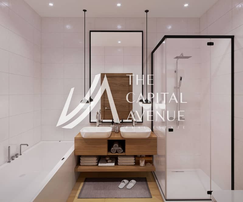 10 Bathroom. jpg