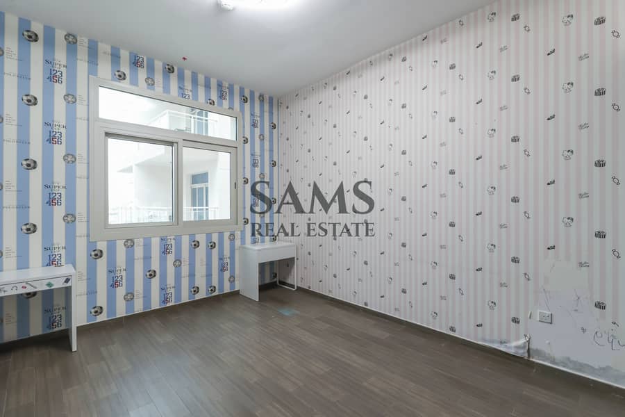 19 Sams Real Estate IMG_3287. jpg
