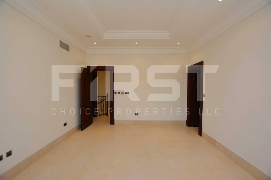 12 Internal Photo of Premium 5 Bedroom Villa in Saadiyat Beach Villas Saadiyat Island Abu Dhabi UAE (111). jpg